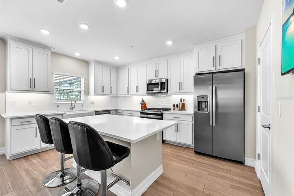 $6,500 | 5351 Bridge Street, Unit 16, Tampa, FL 33611
