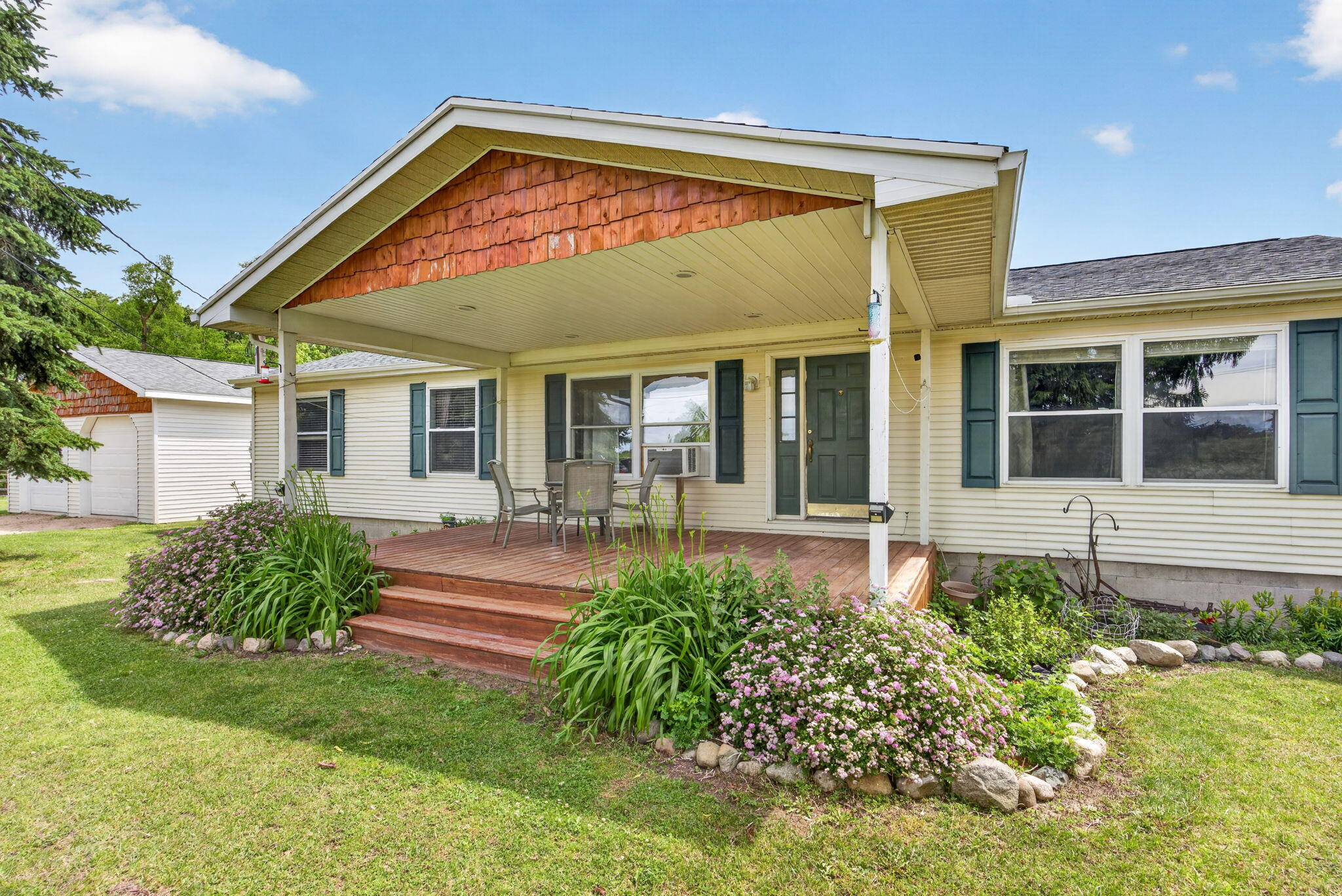 5110 Cedar Lake Road Northeast Edmore, MI 48829 - Photo 16 of 50 16-web-or-mls-3Y2A2334