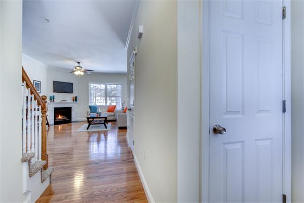 90 Rangeway Road, Unit 403 Billerica, MA 01862 - Photo 5 of 30 Gallery Image 5