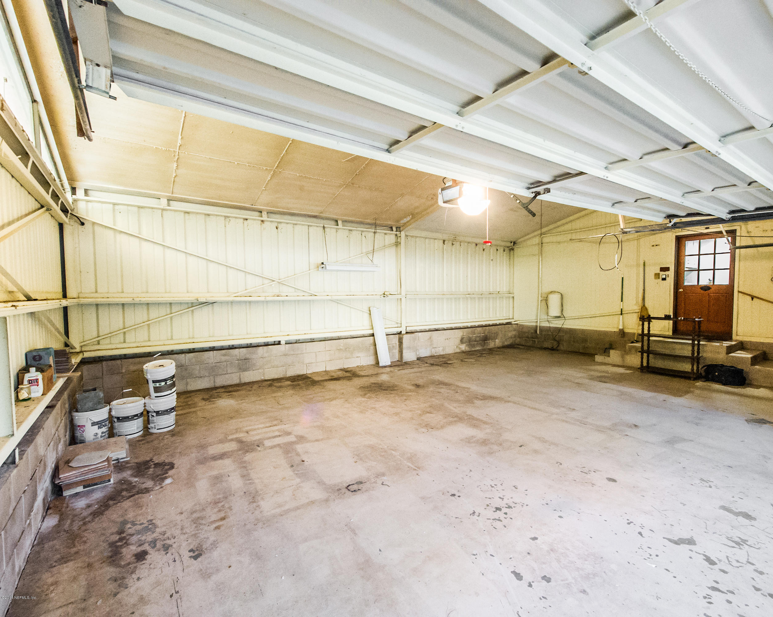 524 Vaill Point Road St. Augustine, FL 32086 - Photo 49 of 50 a view of a room with gym equipment
