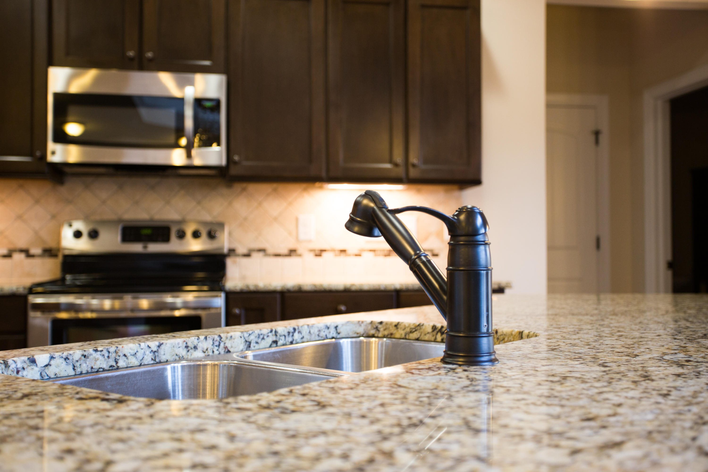 12 Springside Spring Lake Spring Lake, NC 28390 - Photo 10 of 35 Kitchen