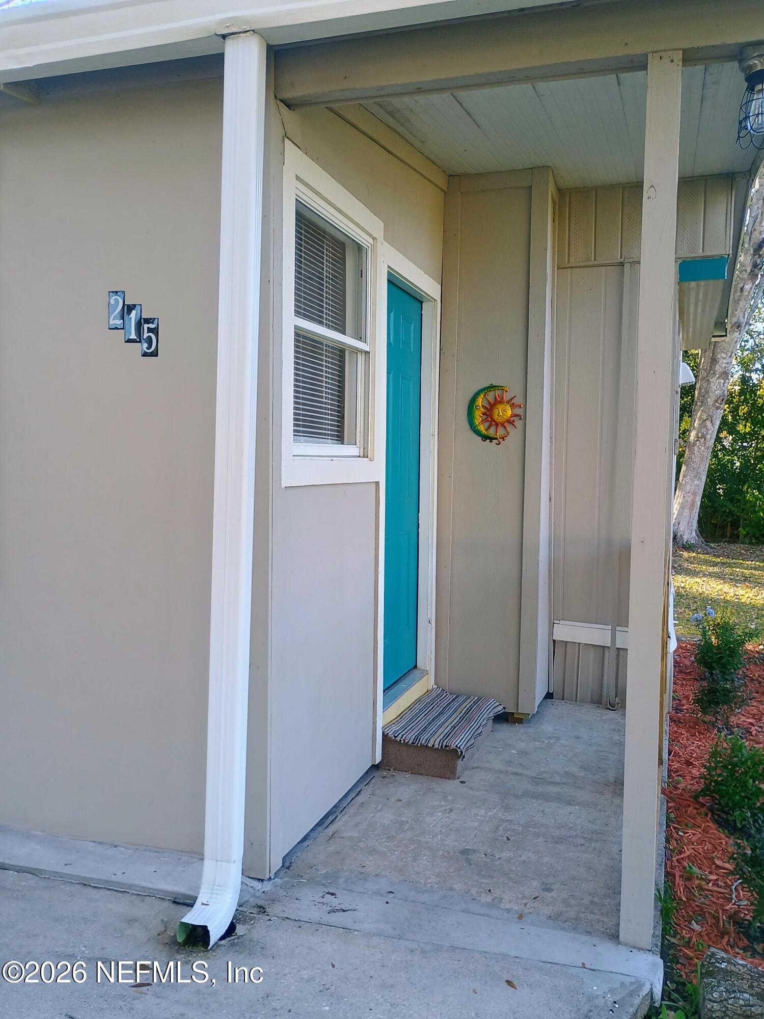 215 Pine Tree Trail Crescent City, FL 32112 - Photo 3 of 25 a view of an entrance to house