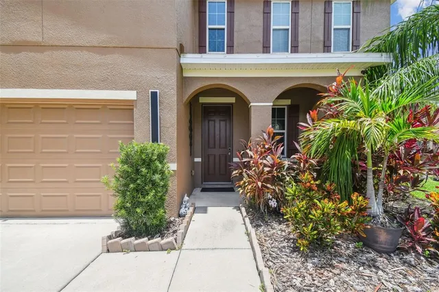 $450,000 | 10512 Scenic Hollow Drive, Riverview, FL 33578