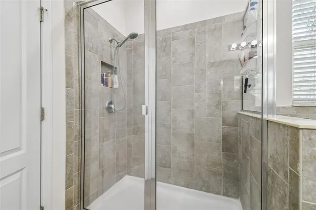 $450,000 | 10512 Scenic Hollow Drive, Riverview, FL 33578