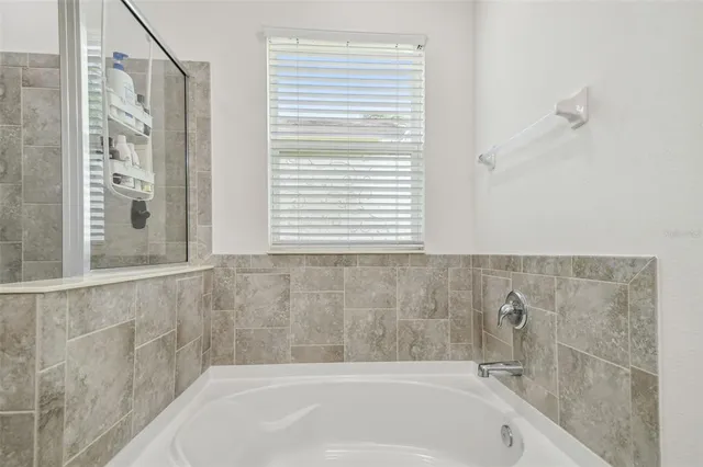 $450,000 | 10512 Scenic Hollow Drive, Riverview, FL 33578