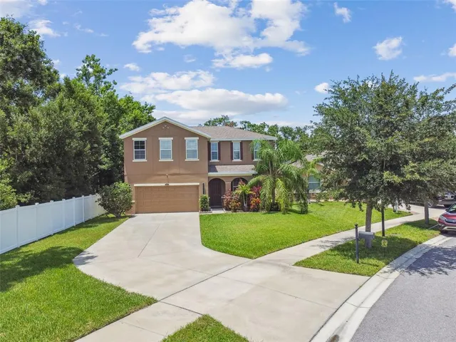 $450,000 | 10512 Scenic Hollow Drive, Riverview, FL 33578