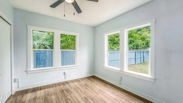 $2,000 | 912 East Carolina Avenue, Deland, FL 32724