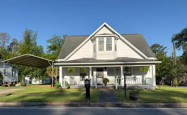 $379,900 | 102 1st Street, Havana, FL 32333