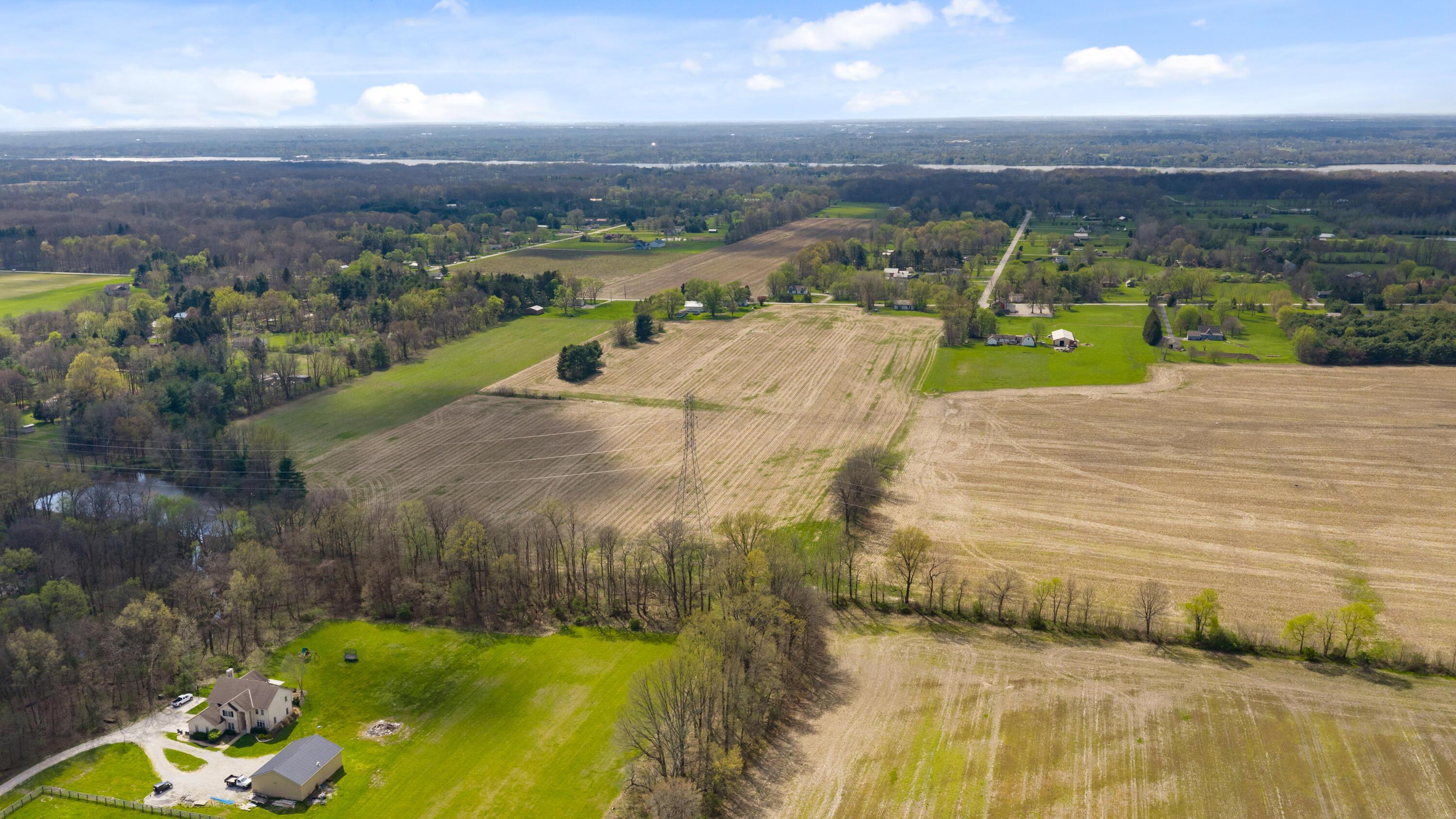 5717 Harlem Road Galena, OH 43021 - Photo 8 of 11 Harlem Drone 00008