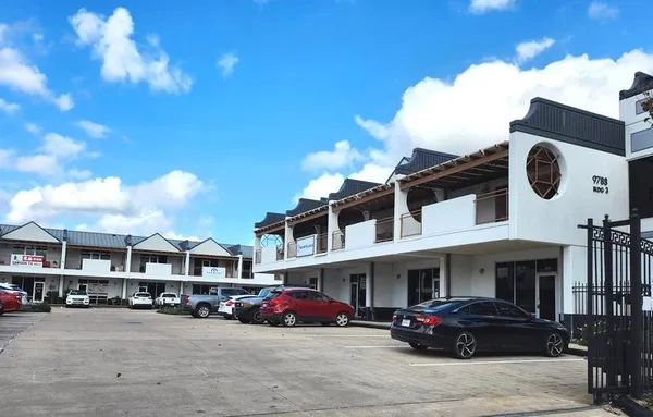 $2,500 | 9788 Clarewood Drive, Unit 308, Houston, TX 77036