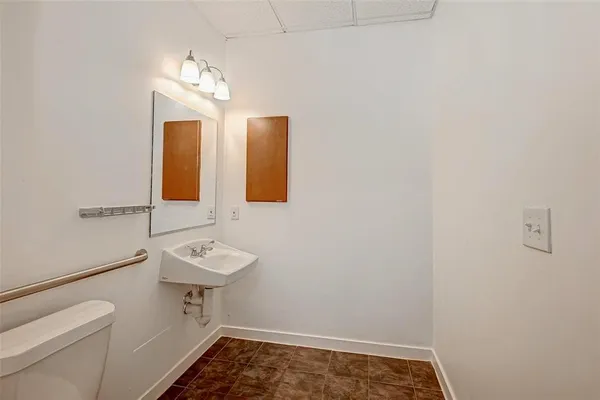 $2,500 | 9788 Clarewood Drive, Unit 308, Houston, TX 77036