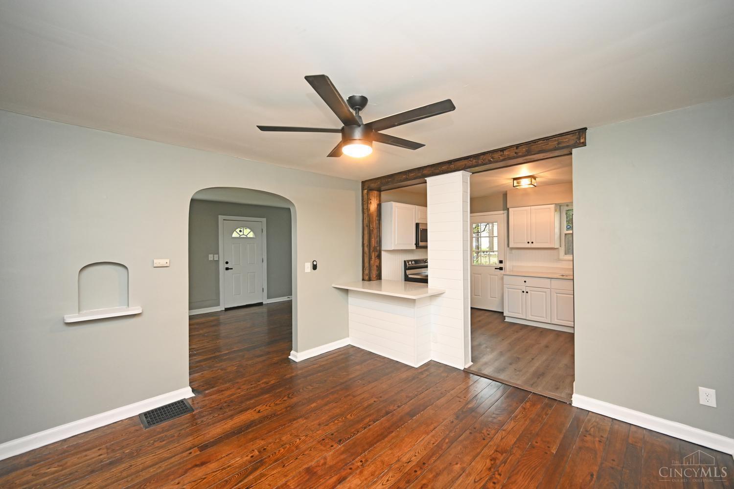 4586 Delhi Road Cincinnati, OH 45238 - Photo 17 of 72 Gallery Image 17