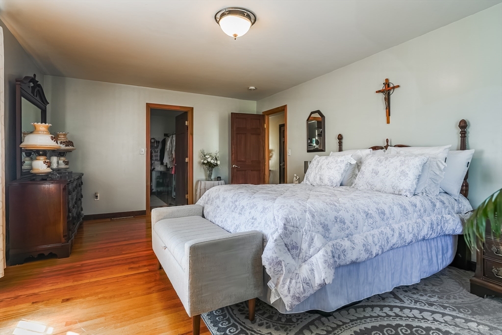 471-473 Division Street Fall River, MA 02721 - Photo 11 of 39