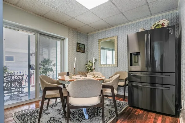 $750,000 | 471-473 Division Street, Fall River, MA 02721