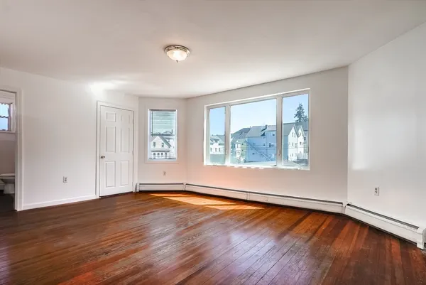 $750,000 | 471-473 Division Street, Fall River, MA 02721