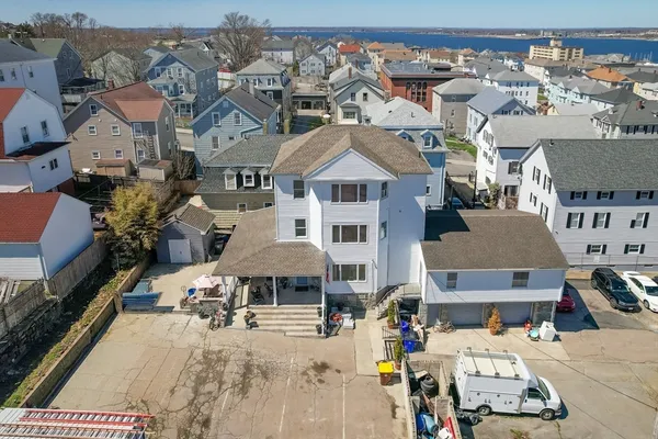 $750,000 | 471-473 Division Street, Fall River, MA 02721