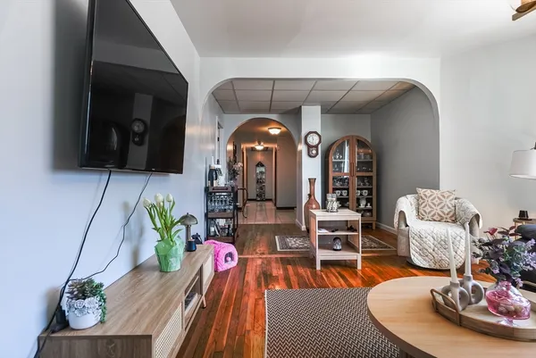 $750,000 | 471-473 Division Street, Fall River, MA 02721
