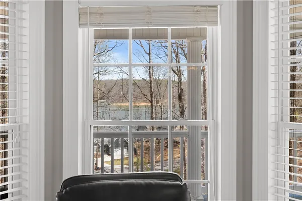 $899,900 | 204 Riverlake Road, Fair Play, SC 29643