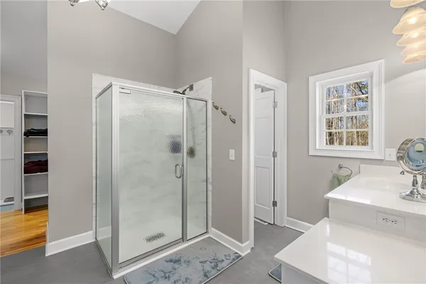 $899,900 | 204 Riverlake Road, Fair Play, SC 29643