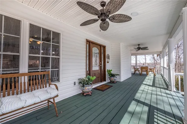 $899,900 | 204 Riverlake Road, Fair Play, SC 29643