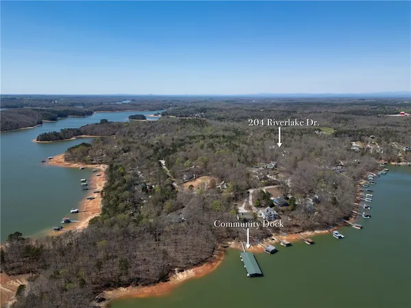 $899,900 | 204 Riverlake Road, Fair Play, SC 29643