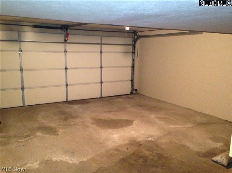 6472 State Road, Unit J17 Parma, OH 44134 - Photo 14 of 23