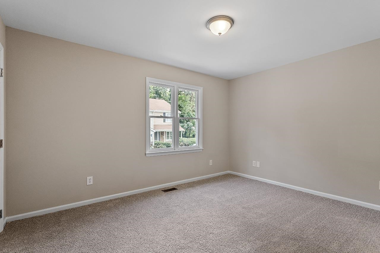 1432 Kent Road Raleigh, NC 27606 - Photo 19 of 27 Photo 19