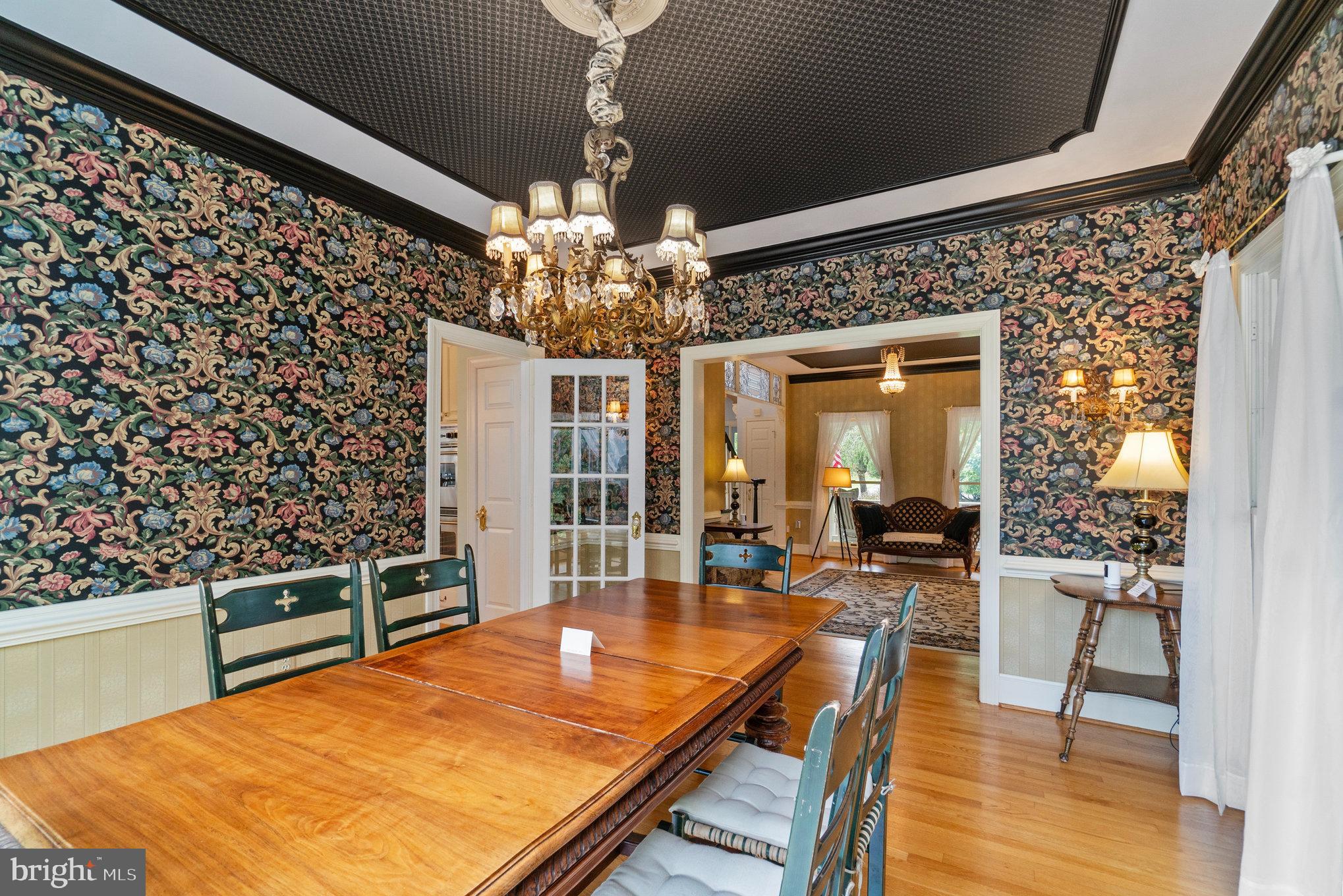 11256 Waples Mill Road Oakton, VA 22124 - Photo 13 of 60