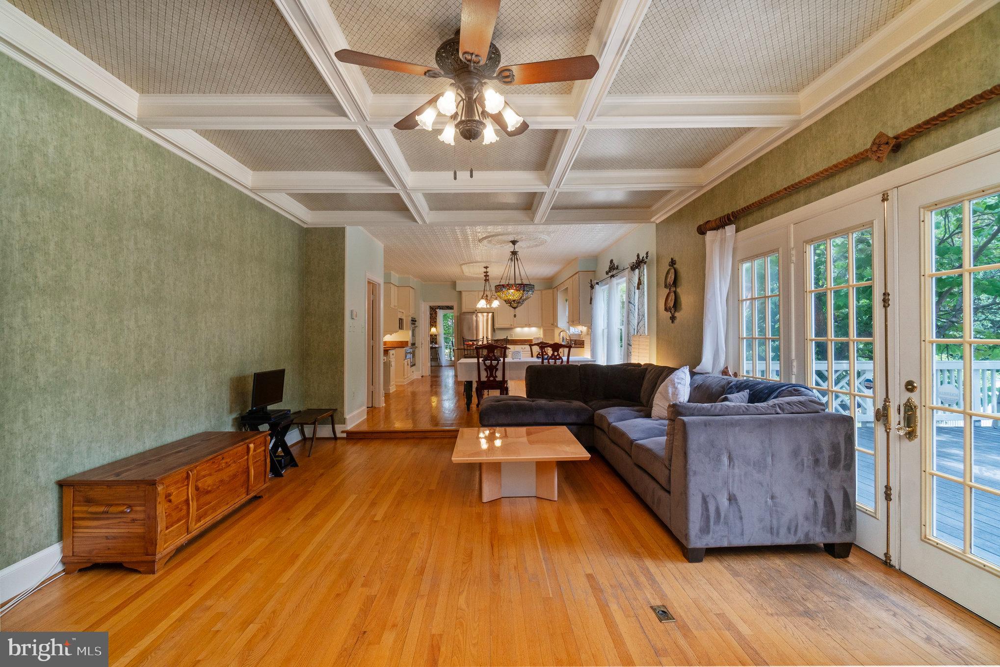 11256 Waples Mill Road Oakton, VA 22124 - Photo 15 of 60