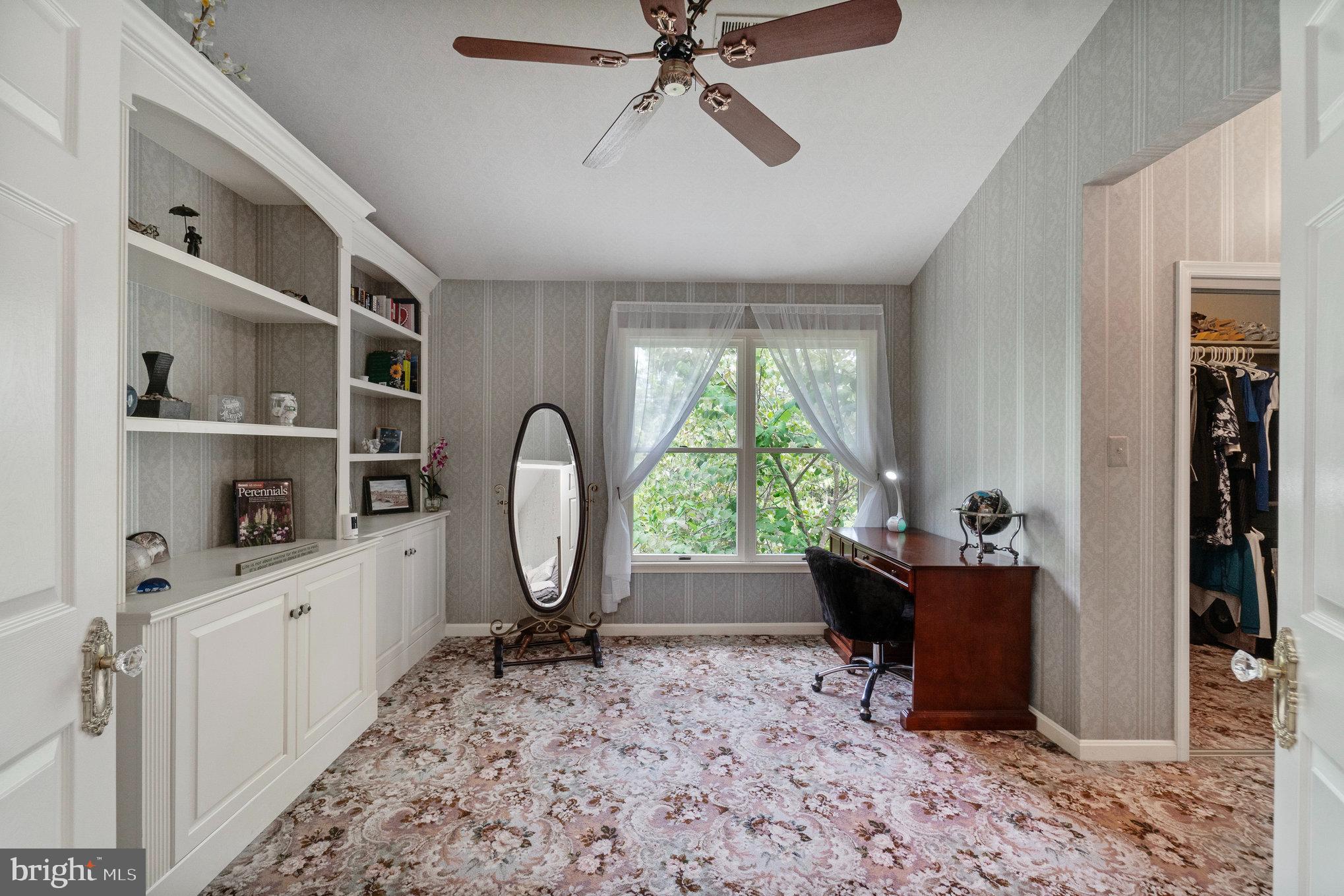 11256 Waples Mill Road Oakton, VA 22124 - Photo 28 of 60