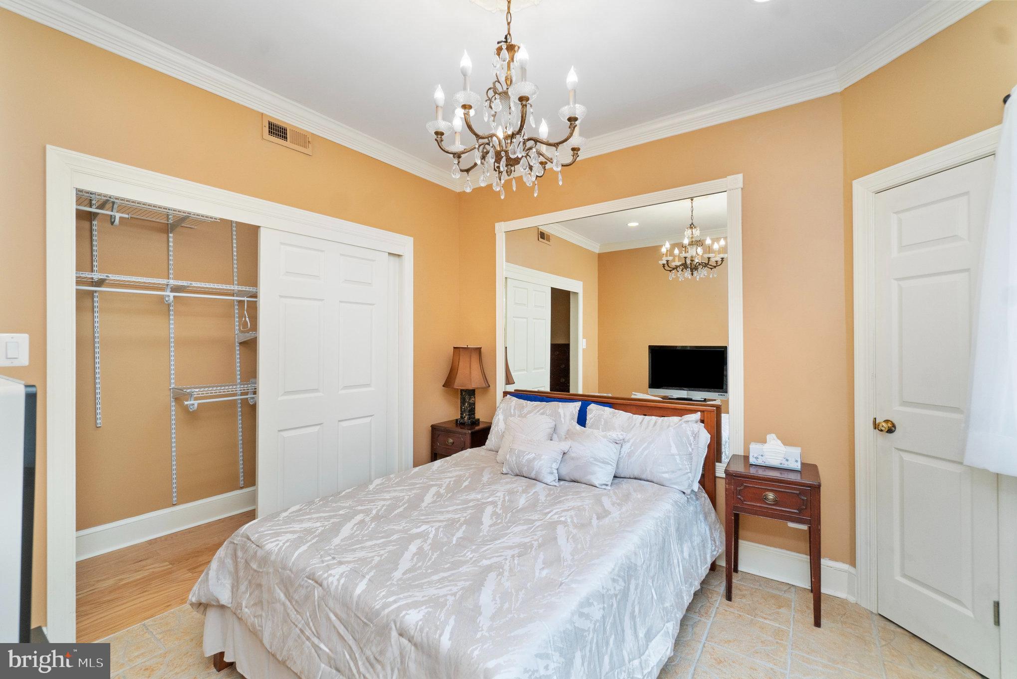 11256 Waples Mill Road Oakton, VA 22124 - Photo 34 of 60