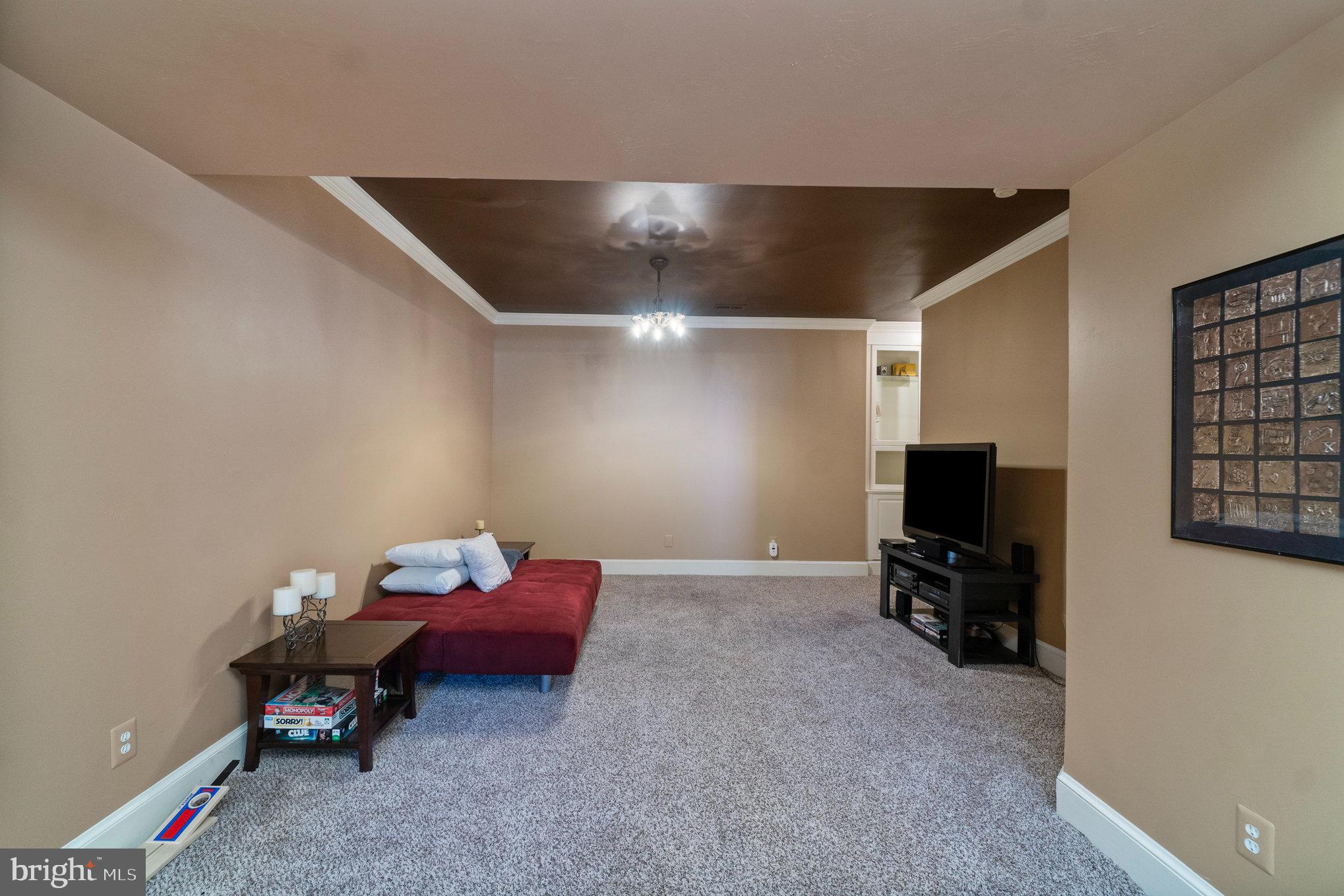 11256 Waples Mill Road Oakton, VA 22124 - Photo 41 of 60