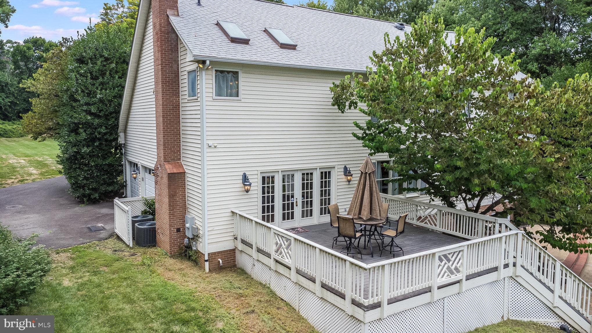 11256 Waples Mill Road Oakton, VA 22124 - Photo 52 of 60