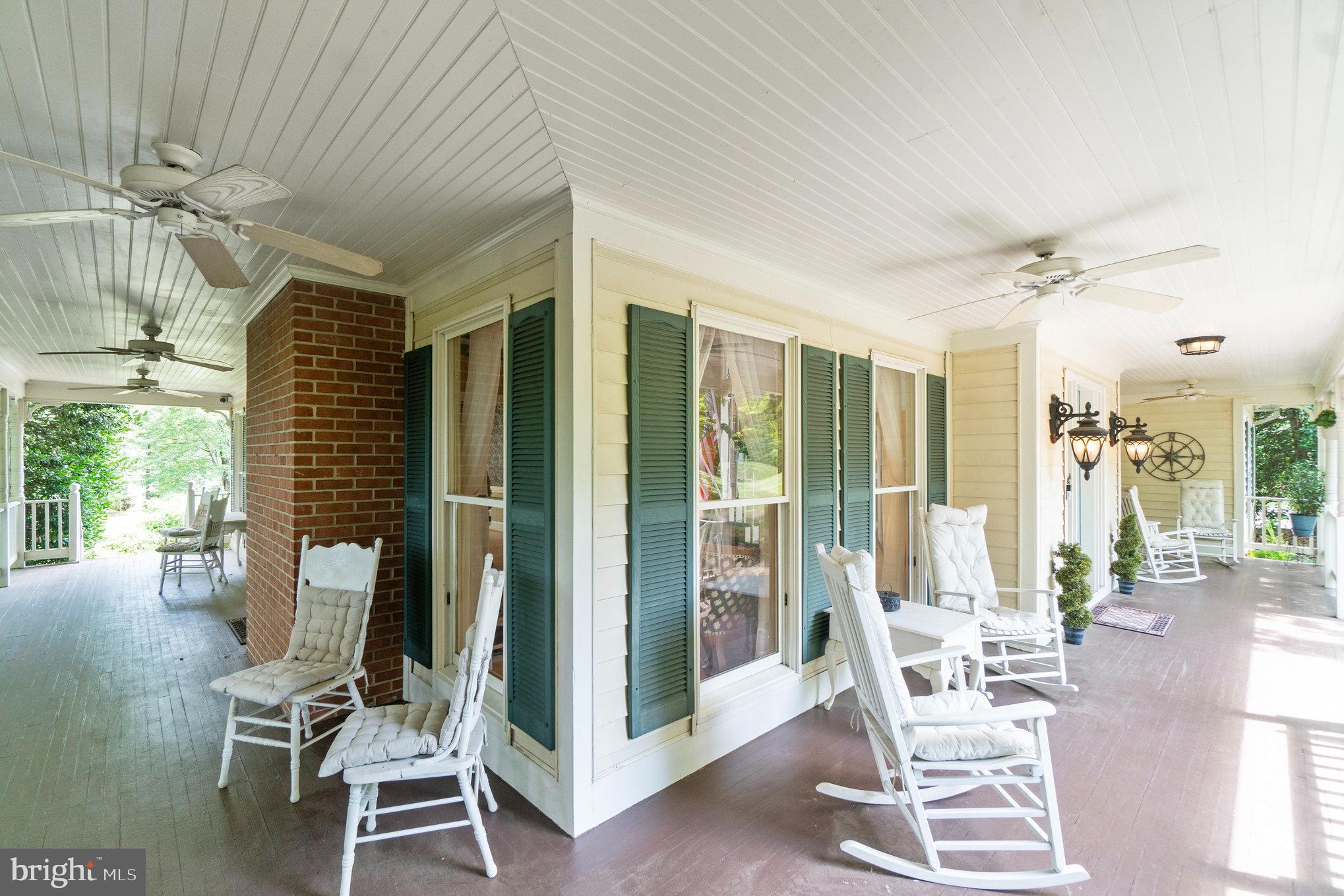 11256 Waples Mill Road Oakton, VA 22124 - Photo 7 of 60