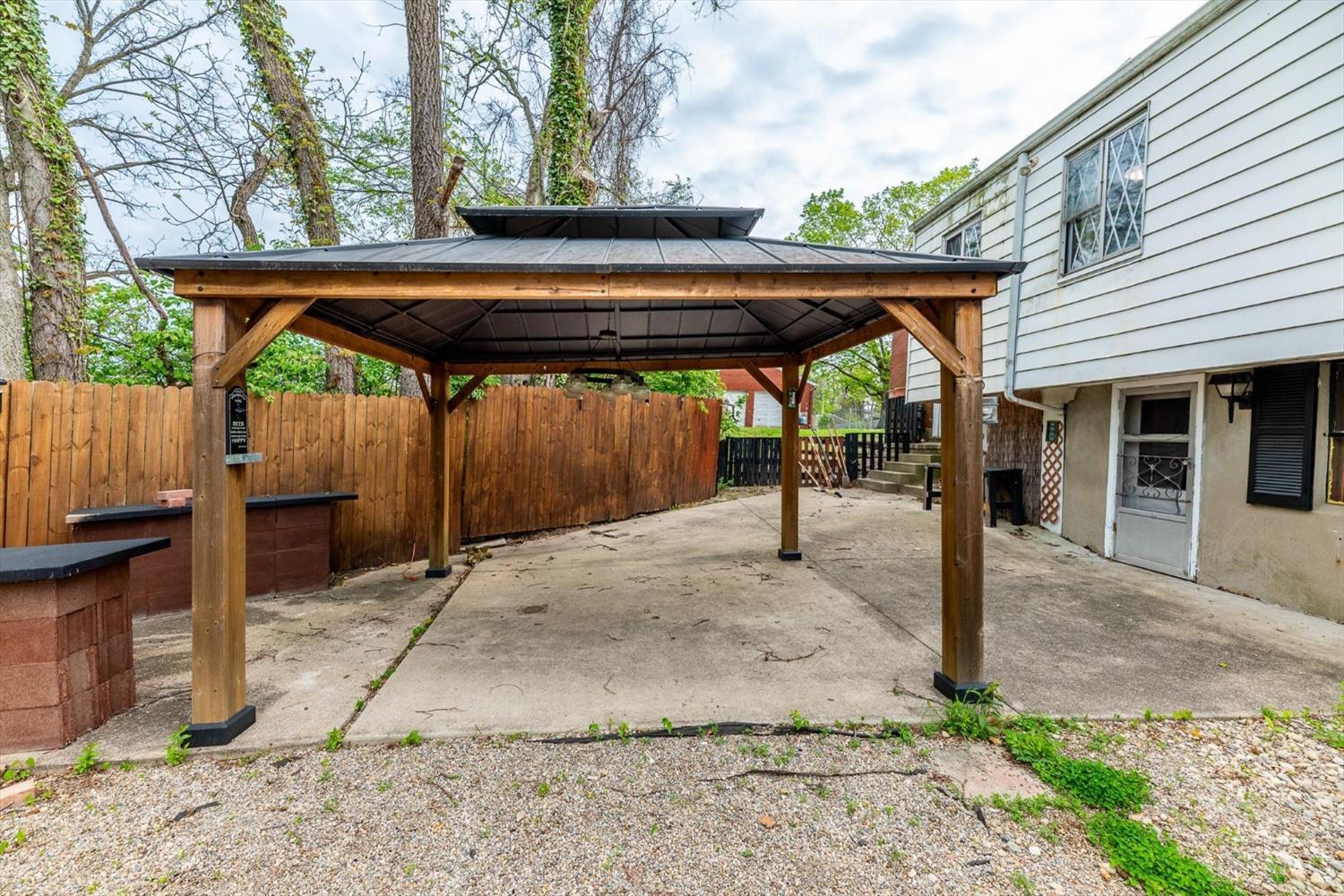 7719 Daleview Road Cincinnati, OH 45247 - Photo 29 of 33