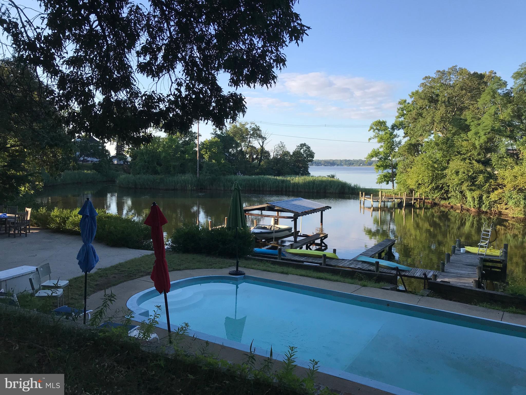 355 Sturtons Lane Pasadena, MD 21122 - Photo 3 of 20 Perfection by the pool.