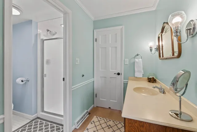 $950,000 | W290-s4827 Parke Lane West, Waukesha, WI 53189