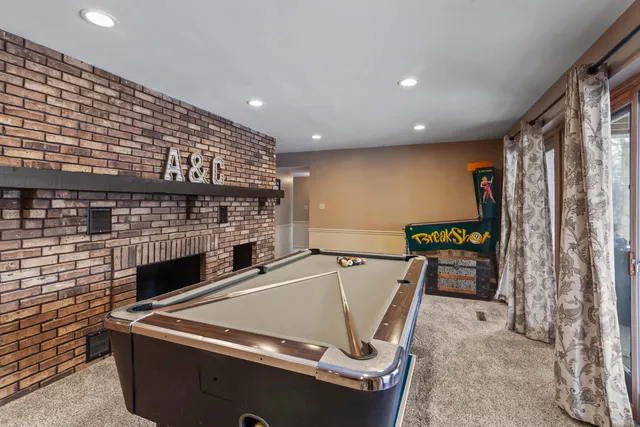 $950,000 | W290-s4827 Parke Lane West, Waukesha, WI 53189