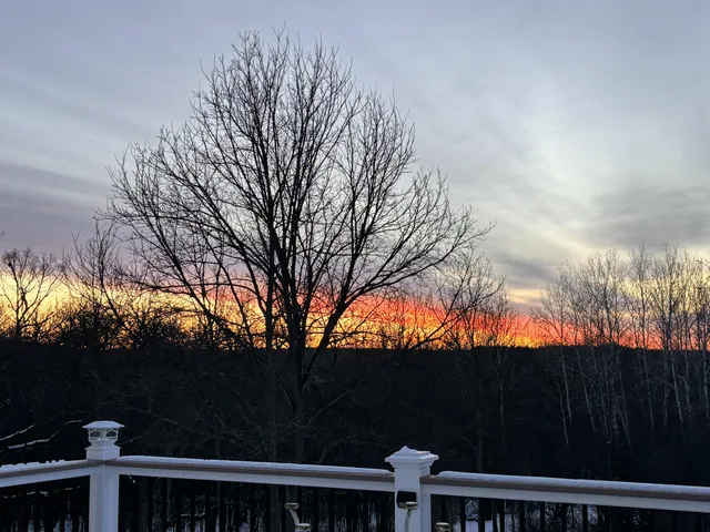 $950,000 | W290-s4827 Parke Lane West, Waukesha, WI 53189