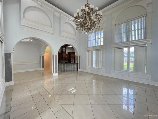 $410,000 | 214 Southgate Boulevard, Weslaco, TX 78596