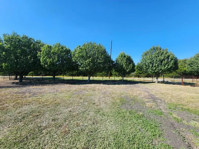 $350,001 | 1654 Hash Road, Lancaster, TX 75146