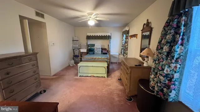 $299,900 | 10 Cedar Hill Drive, Sicklerville, NJ 08081