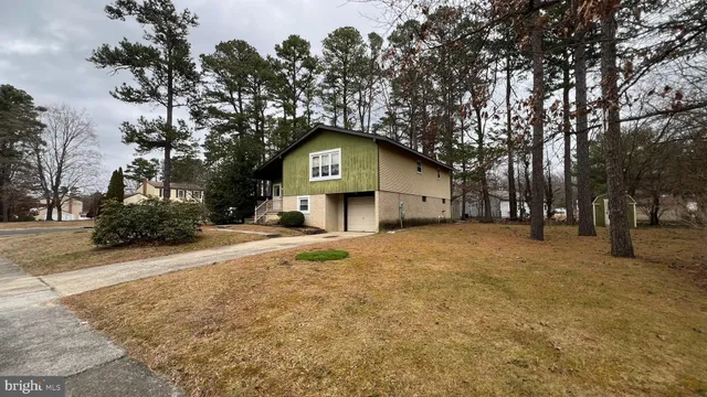 $299,900 | 10 Cedar Hill Drive, Sicklerville, NJ 08081