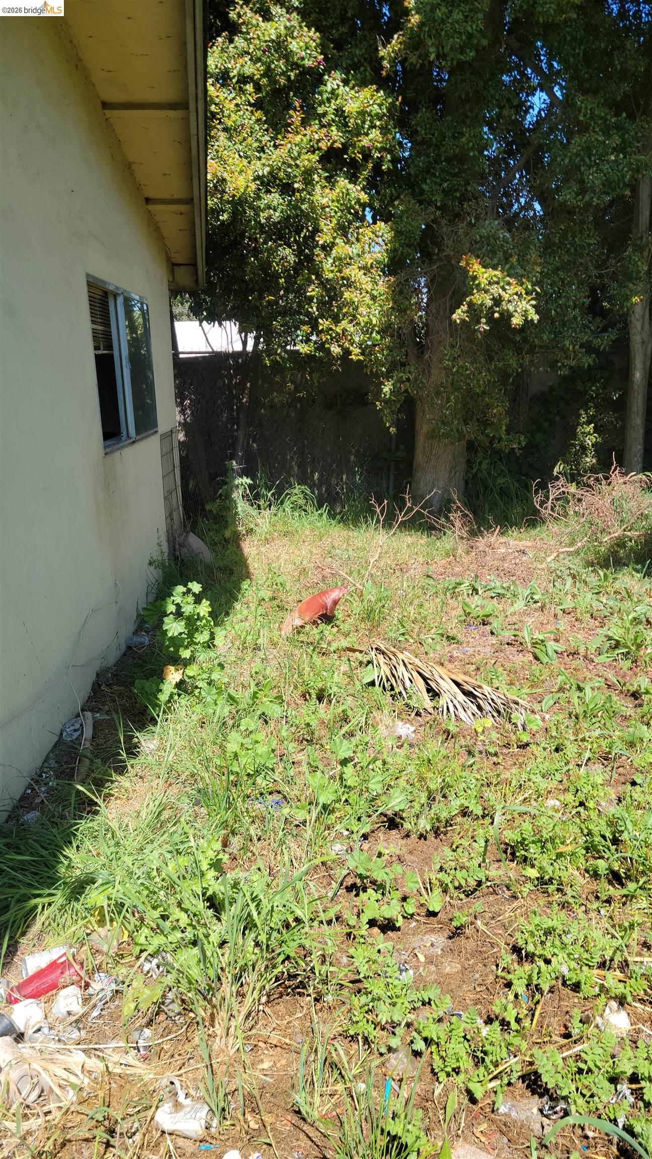 2190 Giant Road San Pablo, CA 94806 - Photo 10 of 14
