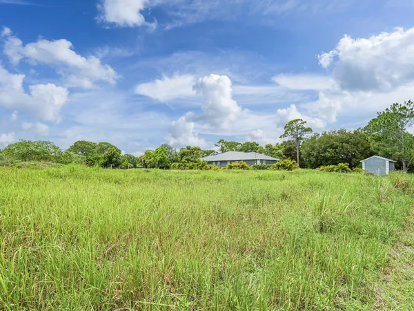 $100,000 | 4140 48th Street, Vero Beach, FL 32967