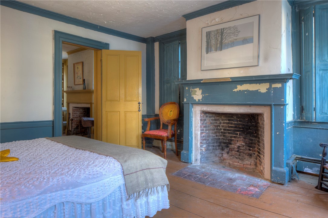 119 Spring Street Newport, RI 02840 - Photo 16 of 24 Bedroom