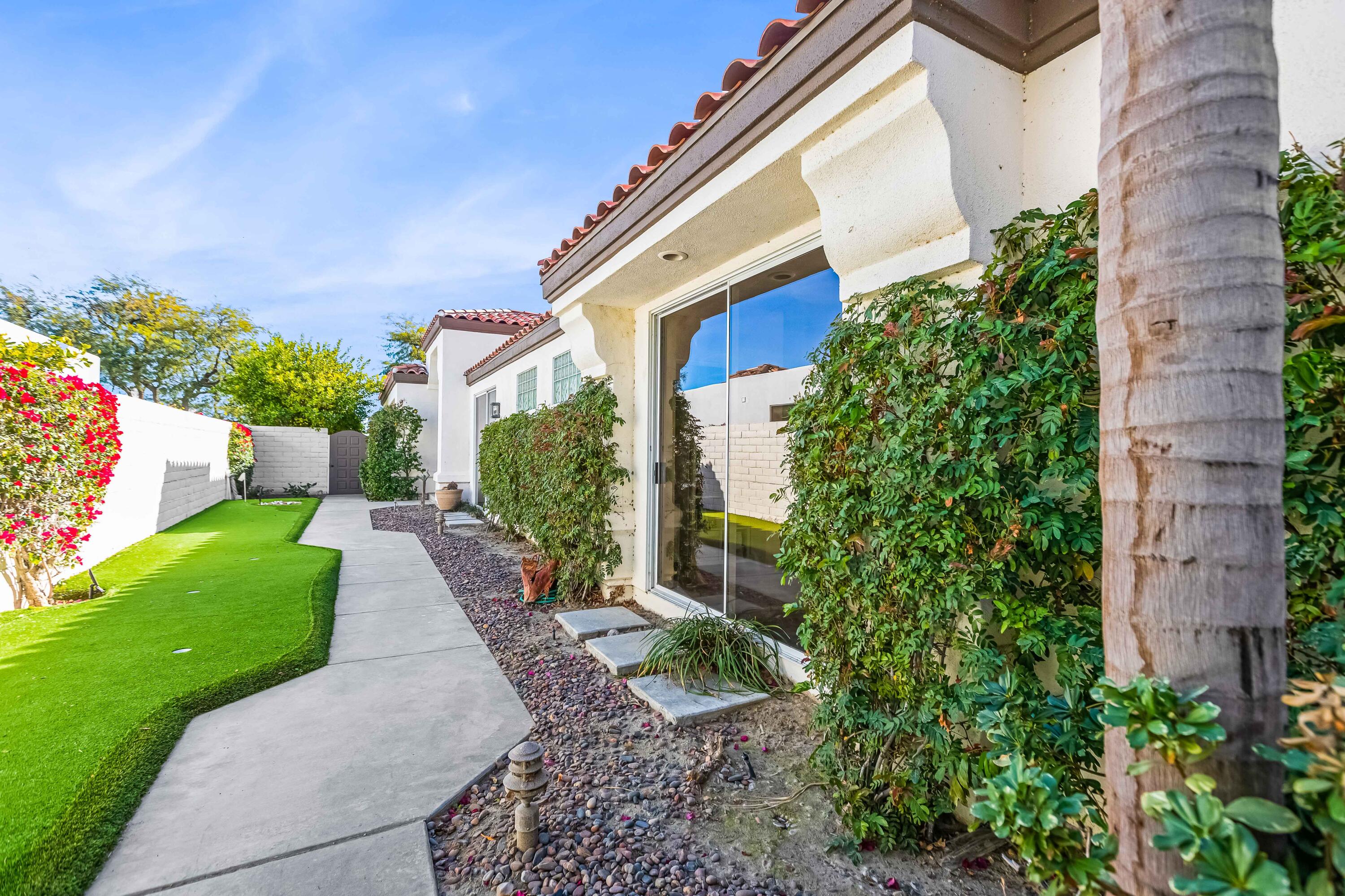 57600 Interlachen La Quinta, CA 92253 - Photo 11 of 87 A78I1675