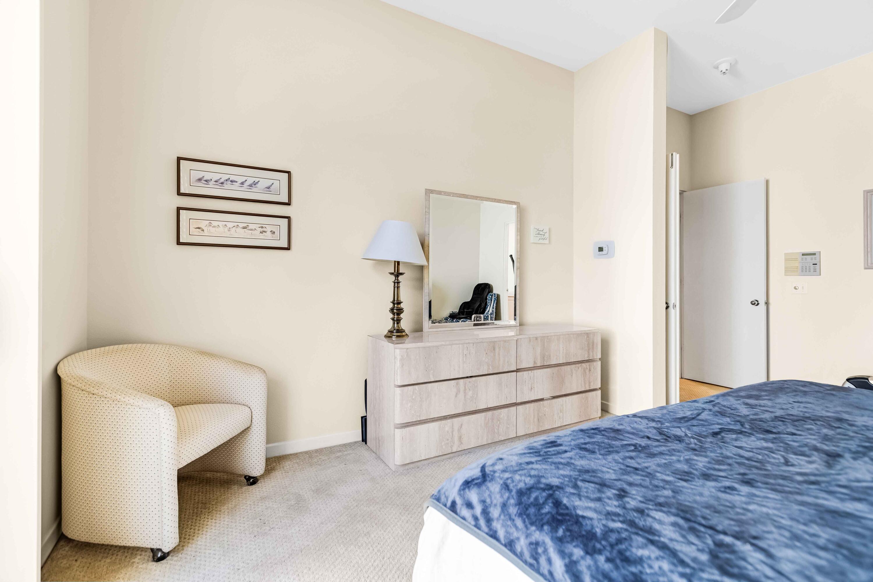 57600 Interlachen La Quinta, CA 92253 - Photo 26 of 87 a bedroom with a bed and a dresser