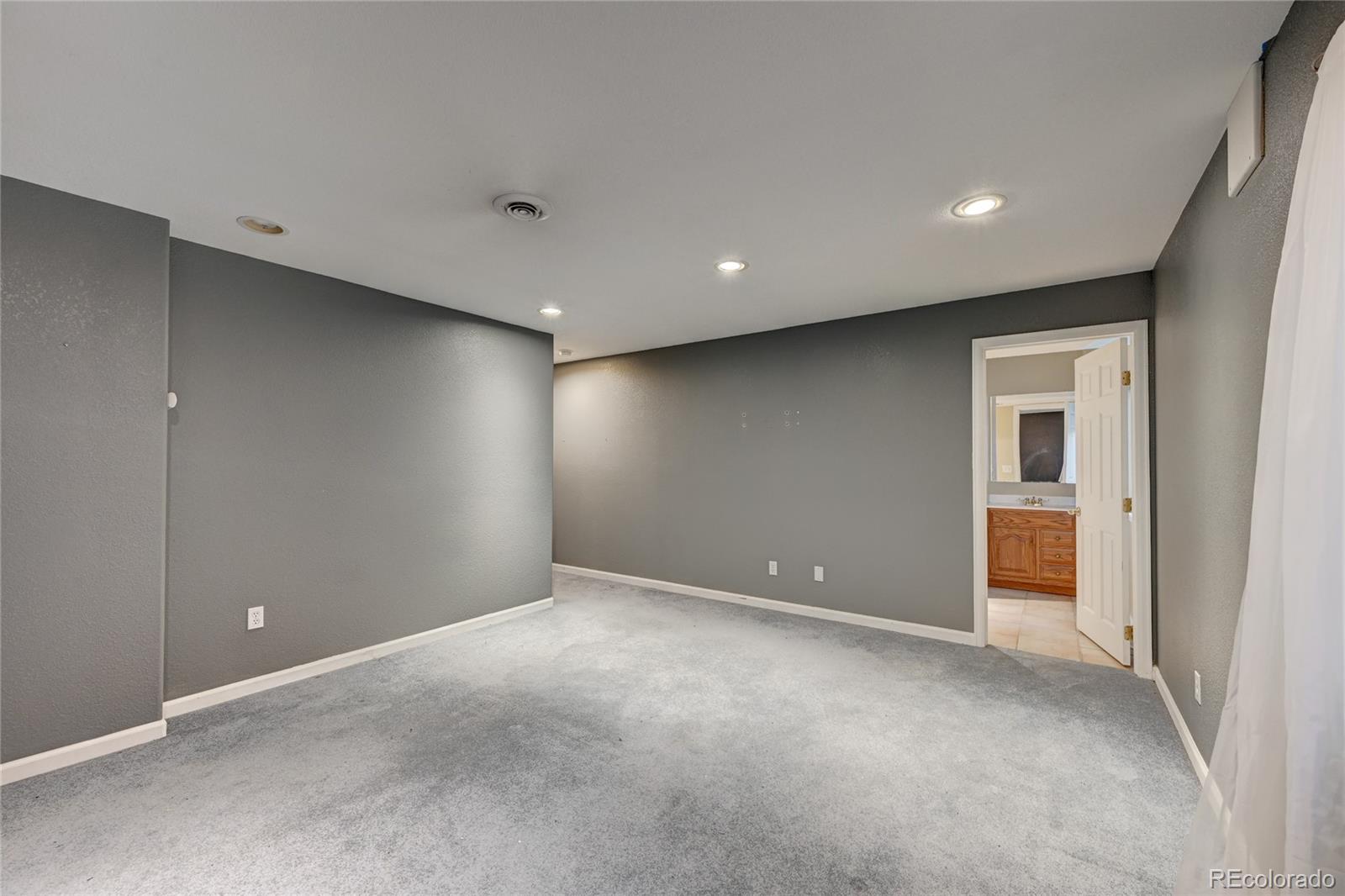 8257 South Reed Way Littleton, CO 80128 - Photo 23 of 38 Gallery Image 23