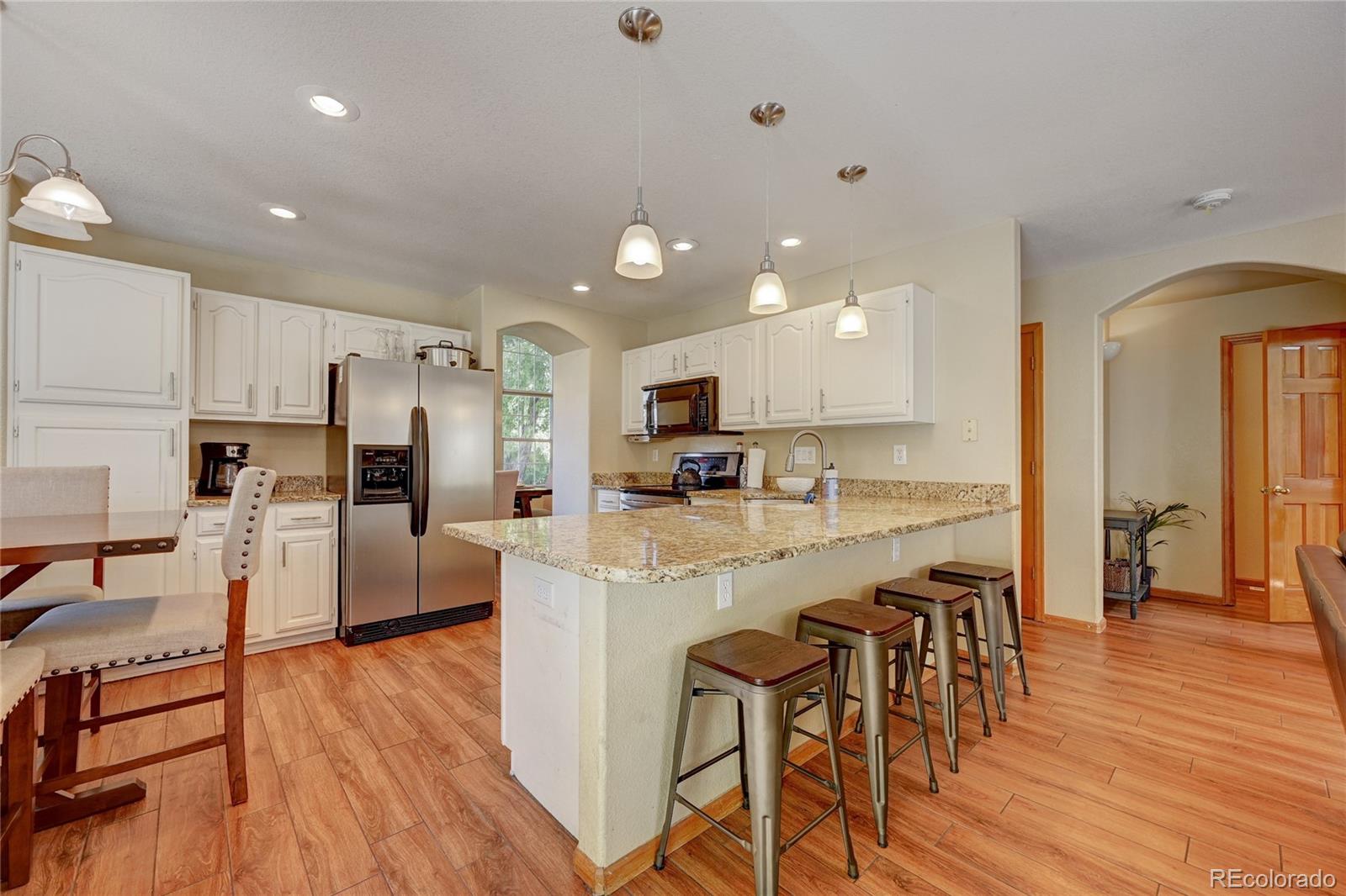 8257 South Reed Way Littleton, CO 80128 - Photo 9 of 38 Gallery Image 9